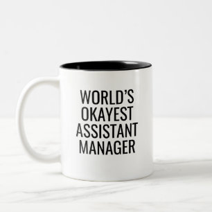 World's Okayest Assistant Manager Två-Tonad Mugg