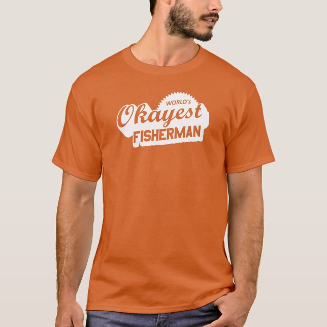 World's Okayest Fisherman Tee (Framsida)