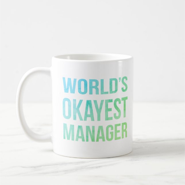 World's Okayest Manager Humous Kaffemugg (Vänster)