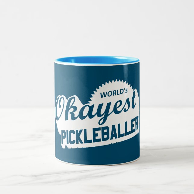 World's Okayest Pickleballer Två-Tonad Mugg (Center)