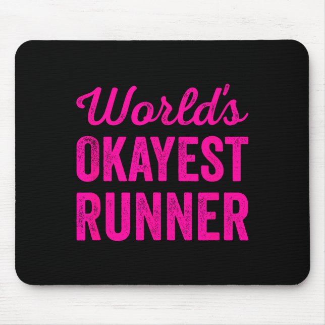 Worlds Okayest Runner Funny Sarcastic Running Srts Musmatta (Framsidan)