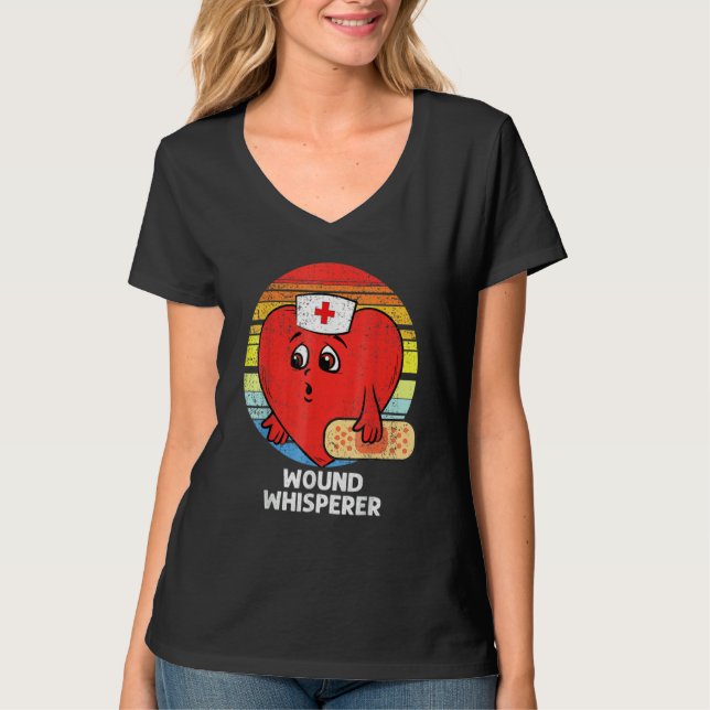 Wound Whisperer Valentines Day Nurse RN LPN Nursin T Shirt (Framsida)