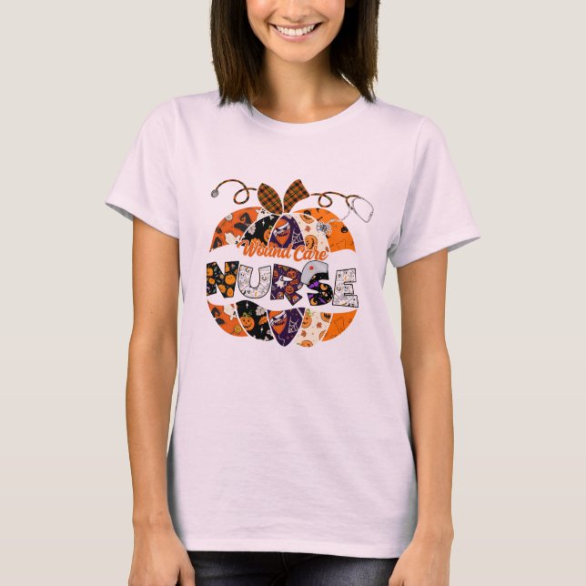 WOUNDE CARE NURSE PUMPKIN GIFT FÖR HALLOWEEN T SHIRT (Framsida)