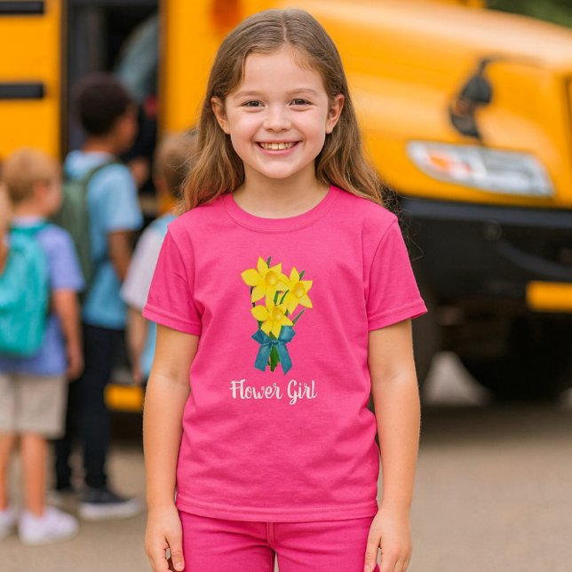 Wow Rosa med Gult Daffodils Flower Girl T Shirt (Brighten her day with daffodils and joy perfect pink spring tee for your little flower girl! )
