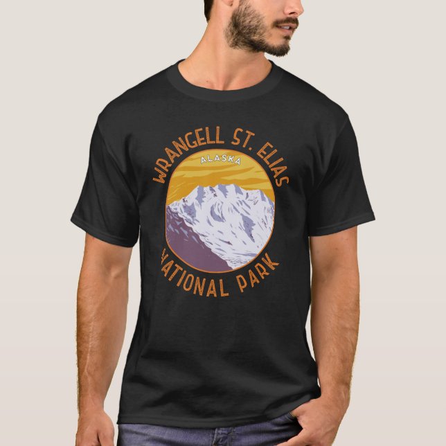 Wrangell St. Elias National Park Retro Distress T Shirt (Framsida)