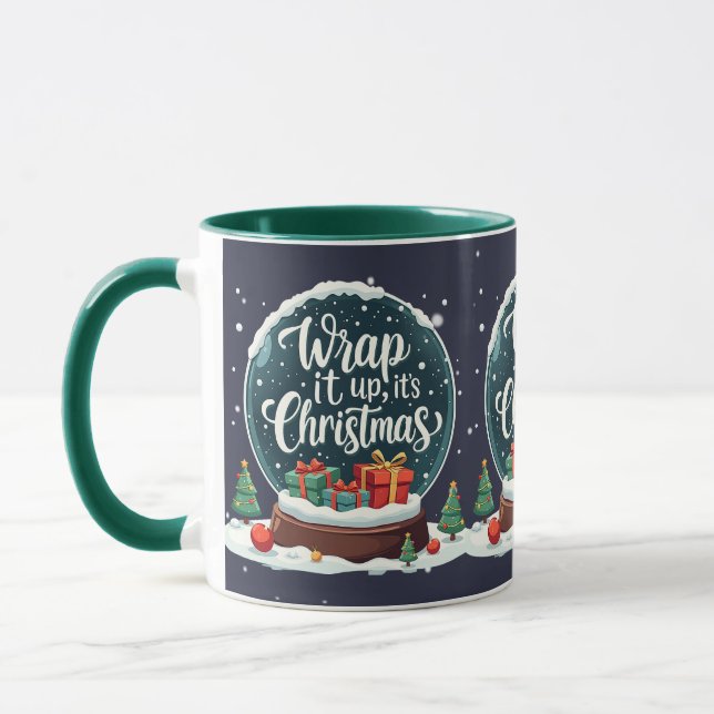 Wrap It Up It’s Christmas Snow Globe Design Mugg (Vänster)