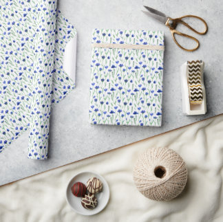 Wrapping Paper - Fun Floral Blue Flowers Pattern. Presentpapper