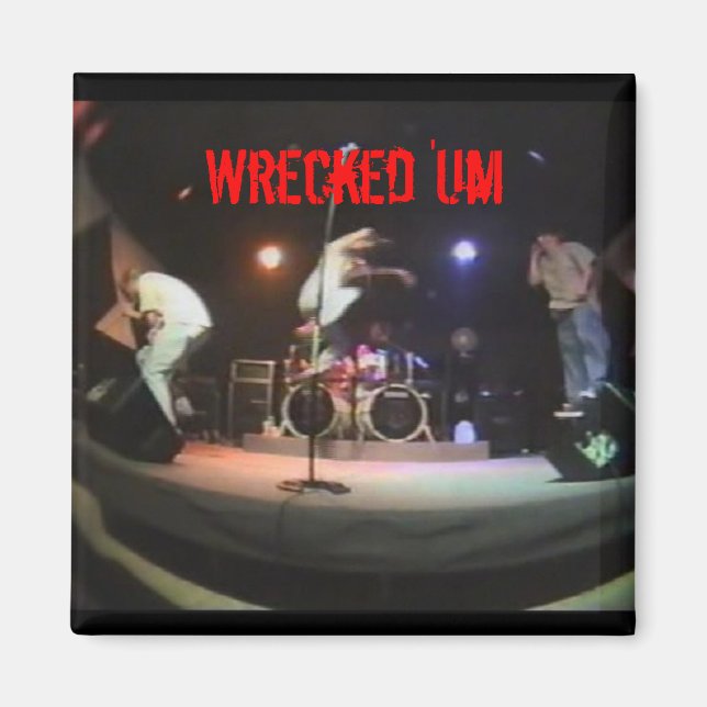 Wreckat "Um Live Studio Magnet" Magnet (Framsidan)