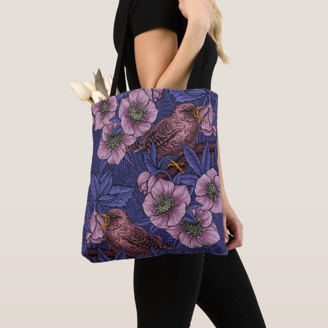 Wren och hellør, violett och rosa tygkasse (Närbild)