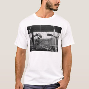Wright broderflygplan med pilot- och tee shirt