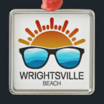 WrightTville Beach North Carolina Sunglasses Julgransprydnad Metall<br><div class="desc">WrightTville Beach i North Carolina erbjuder allt från kajakande,  surfing och dyka till joggande spår och golf kurser.</div>