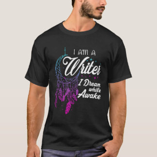 Writer I Dream medan en bekväm författare ger för T Shirt