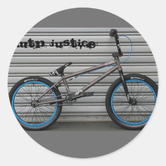 wtp_justice_10_grått, WTP JUSTICE Runt Klistermärke