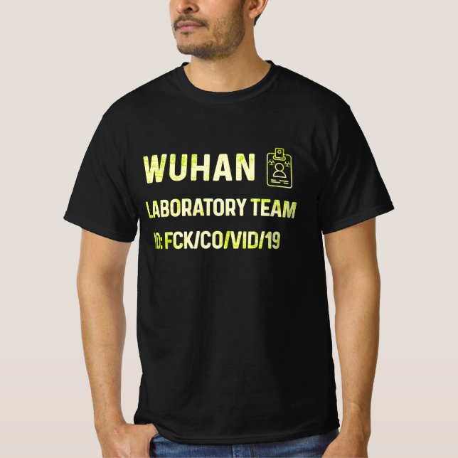 Wuhan Laboratory Virus virus chinese T Shirt (Framsida)