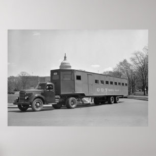 WW2 Buss, 1942 Poster