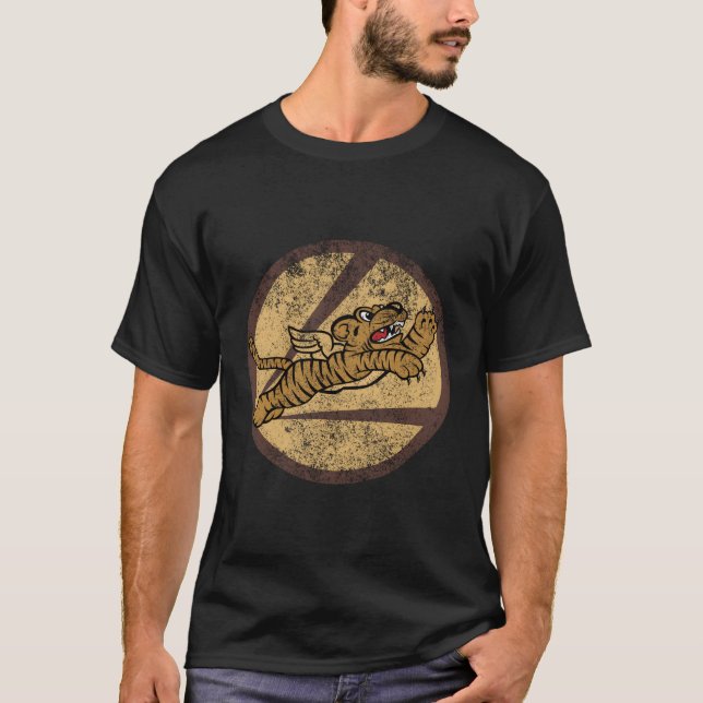 WW2 Genomsnittlig flygkorrigering för Tigers Squad T Shirt (Framsida)