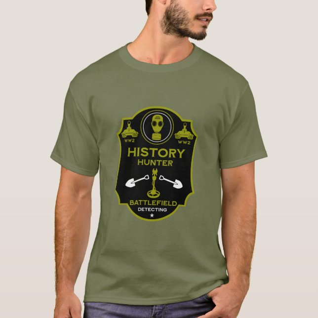 WW2 Trench Battlefield Metal Detectorist T Shirt (Framsida)