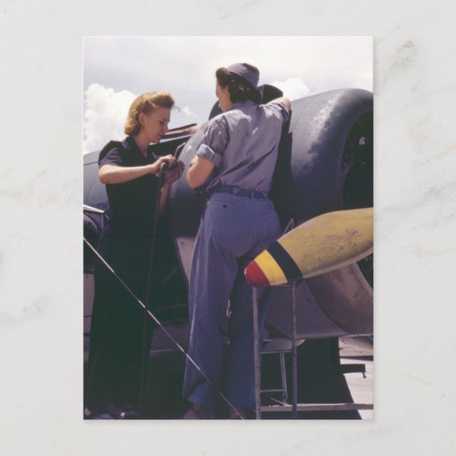 WW2 Women Aviation Mechanics Vykort (Framsida)