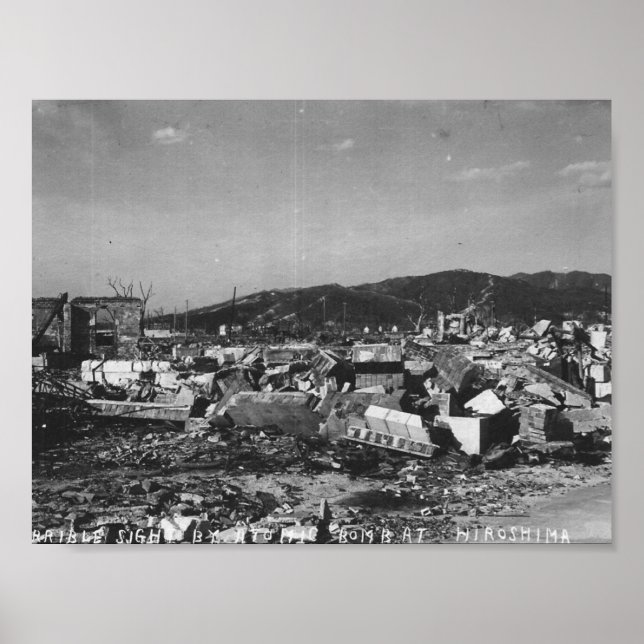 WWII Atombombfoto av Hiroshima Poster (Framsidan)