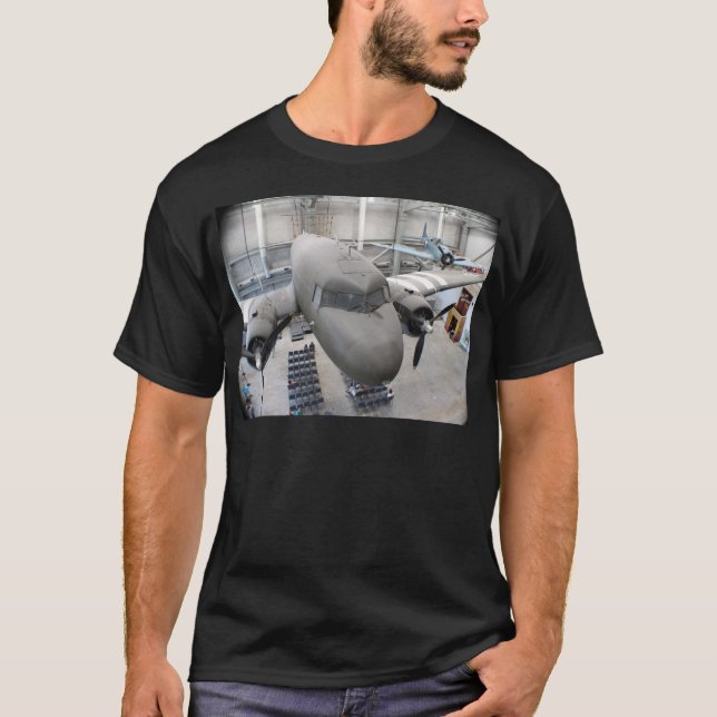 WWII-flygplan T Shirt (Framsida)