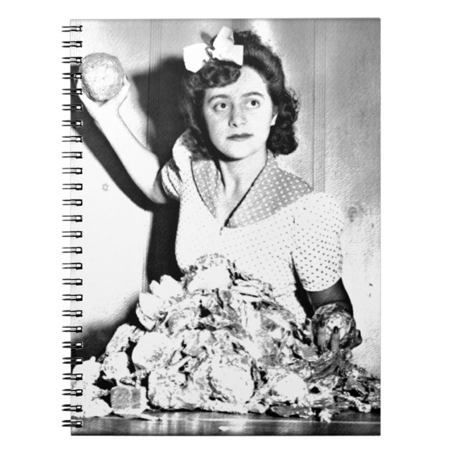 WWII-kvinnor på det homefront-/krigförsöket Anteckningsbok Med Spiral (Framsidan)