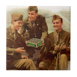 WWII-lödningar på 1940-talet med godis från hemmet Kakelplatta