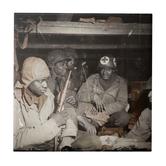 WWII-mediciner som väntar Kakelplatta (Framsidan)