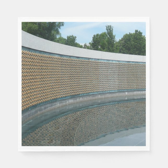 WWII-minnesmärkets frihetsvägg i Washington DC Pappersservett (Framsidan)