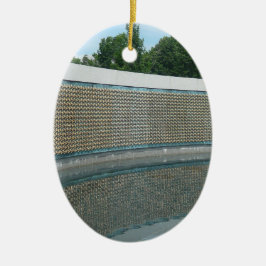 WWII Mur för minnesfrihet i Washington DC Julgransprydnad Keramik