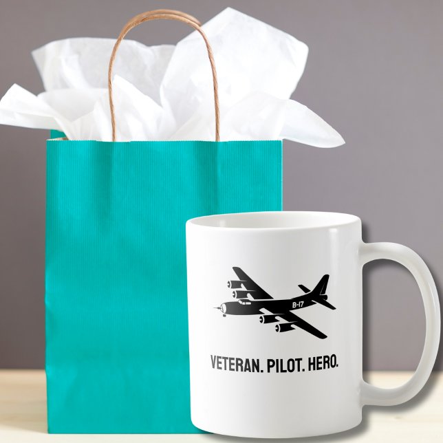 WWII Vintage Flygplan B-17 Militär Veteran Pilot Kaffemugg (Skapare uppladdad)