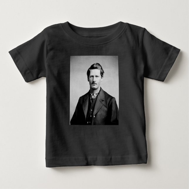 Wyatt Earp: Lawman, Gunfighter, Saloon Keeper T Shirt (Framsida)