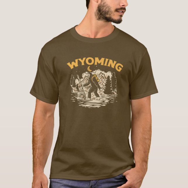 Wyoming Hiking Bigfoot Natt Stroll Mountain T Shirt (Framsida)