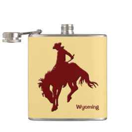 Wyoming som sparkar bakut hästen fickplunta