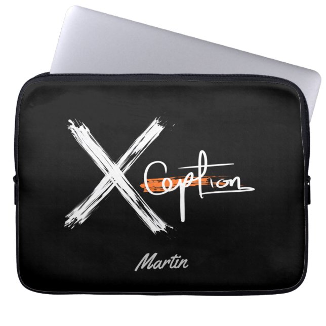 X Ception | Cool Svart och Vit Anpassat Namn Laptop Fodral (Framsidan)