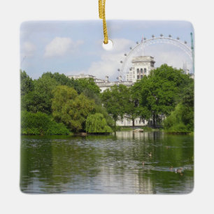 X: Hjärtat i Ceremonial London Julgransprydnad Keramik