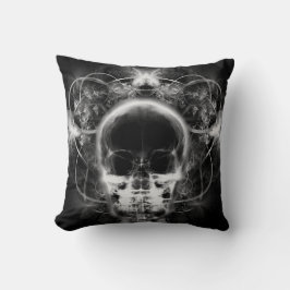 X&Ray Butterfly Fractal Skull - B&W Kudde
