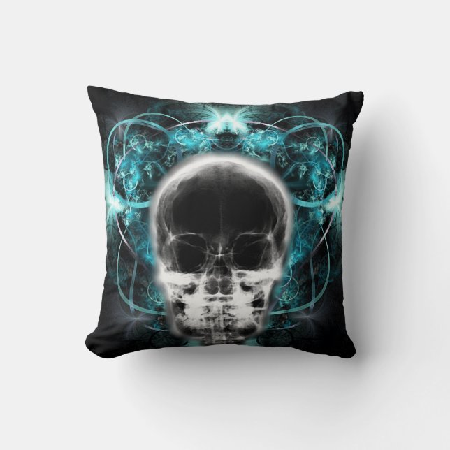 X-Ray Butterfly Fractal Skull - Light Blue Kudde (Framsida)