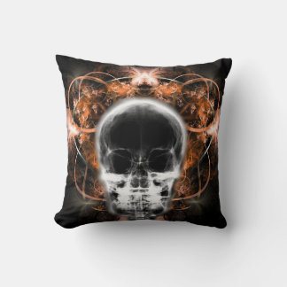 X-Ray Butterfly Fractal Skull - Orange Kudde
