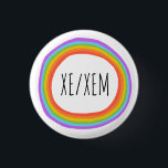 XE/XEM-pronouns, färgstark regnbågscirkel Knapp<br><div class="desc">Anpassa med den här coolan. Gör en underbar gåva! Du kan anpassa den och även lägga till text. Kolla min butik för mycket mer färg och mönster! Säg till om du vill ha nåt anpassningsbar också.</div>
