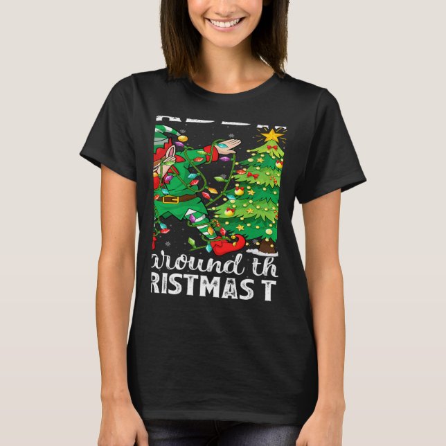 Xmas Dab Elf Dabbing Around The Christmas Tree   T Shirt (Framsida)