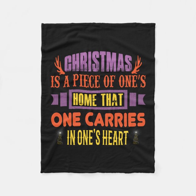 Xmas Gift Christmas Is A Piece Fleecefilt (Framsidan)