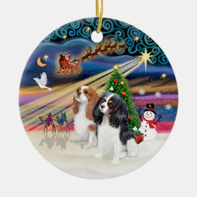 Xmas Magic - Cavaliers (två-Blen-Tri) Julgransprydnad Keramik (Framsidan)