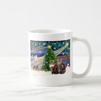 Xmas Magic - Två Maine Coon katter Kaffemugg