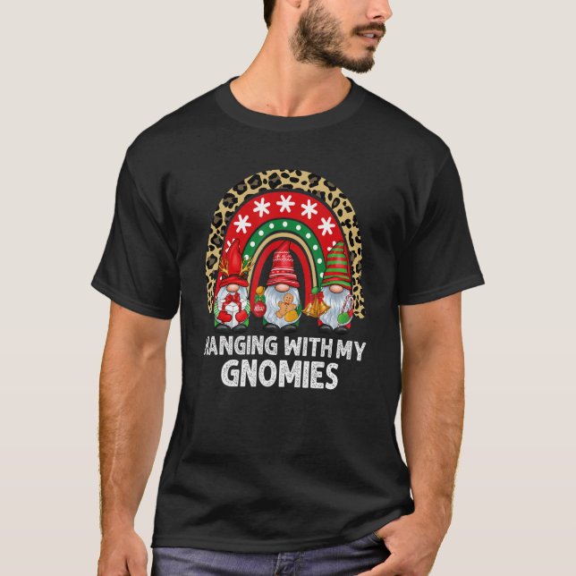 Xmas Rainbow Hanging With My Gnomies  Gnome Christ T Shirt (Framsida)