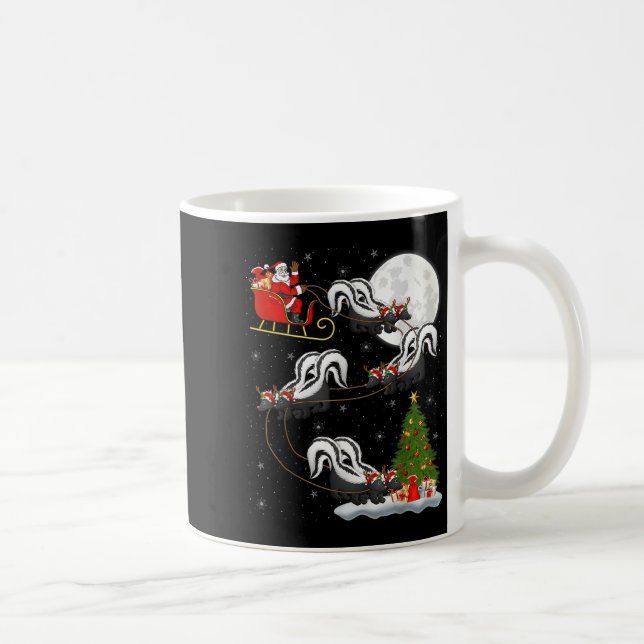 Xmas Tree Lighting Santa Riding Skunk Christmas  Kaffemugg (Höger)