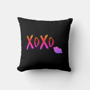 XoXo-Hugs-Kisses-with-Red-Läppar Roligt Coola T-Sh Kudde