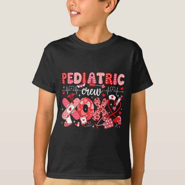 Xoxo Nurse Pediatric Crew Nurse Valentine Leopard  T Shirt (Framsida)