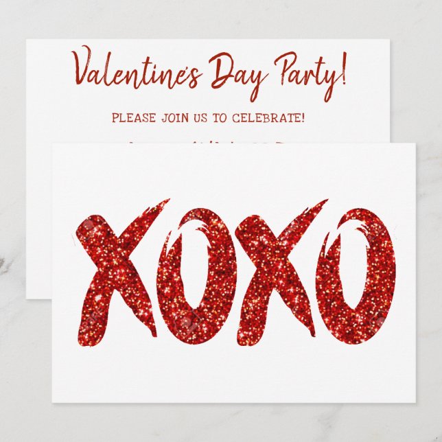 XOXO Red Glitter | Glam Brushstroke Hug och Kisses Inbjudningar (Fram/baksida)