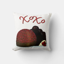 XOXO Valentine Bonbon och Mörk Chocolate Kudde