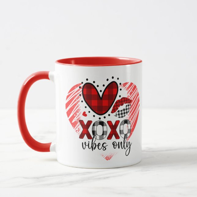 XOXO Vibes Endast Valentine Mugg (Vänster)